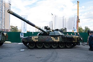 T-72AMT 01.jpg