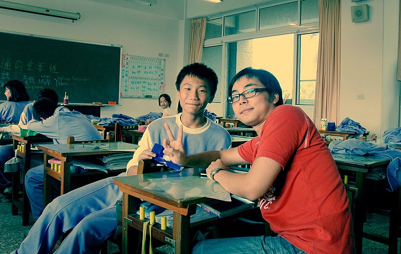 File:Taiwanese Boy and Teacher 2006-11-29.jpg
