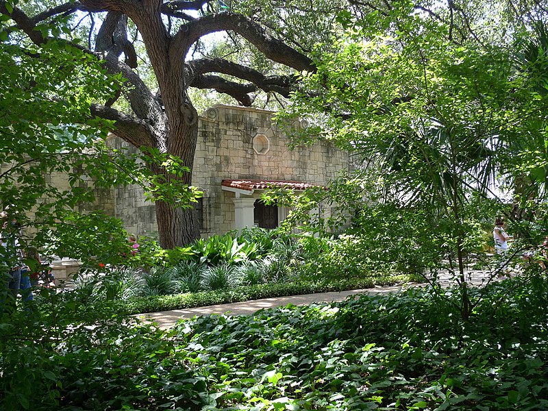 File:The Alamo (4762549601).jpg