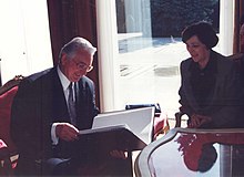 Predjednik Tuđman i Ana Havel, glavna urednica tjednika Hrvatska riječ