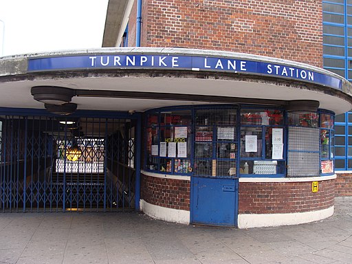 Turnpike Lane Station.001 - London