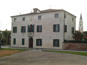 Villa mussato facciata principale.jpg