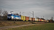Wiener Lokalbahnen Cargo's sole Siemens Vectron locomotive in the newer livery (Thungersheim, 2021) WLC 1193 980.jpg
