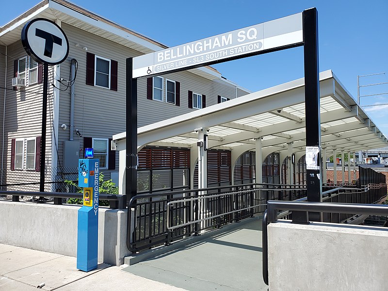 File:Washington Street entrance to Bellingham Square station, July 2021.jpg