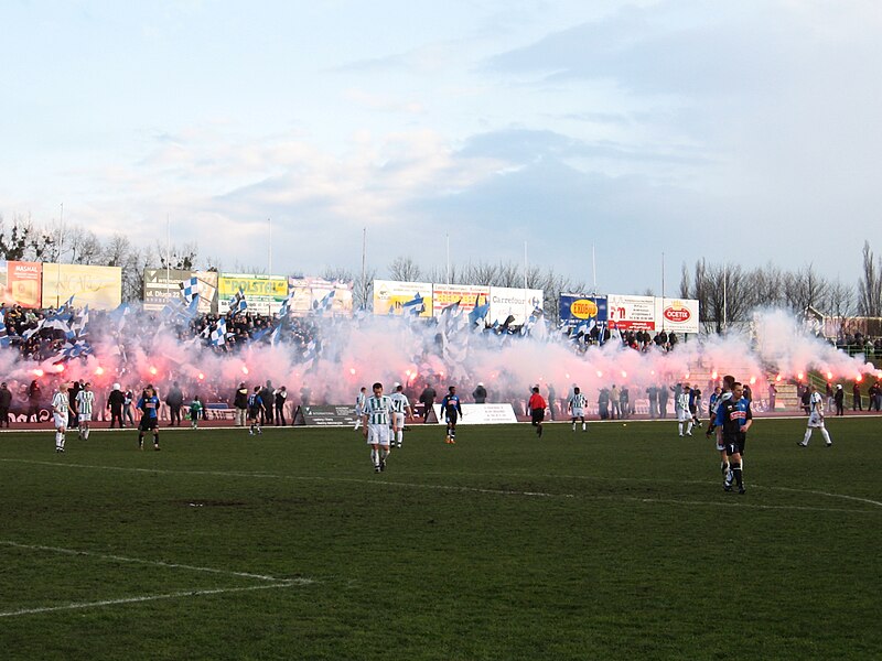 File:Zawisza Ultras.JPG