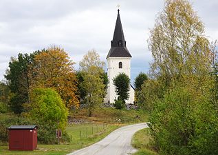 Överenhörna kyrka, 2016a.jpg