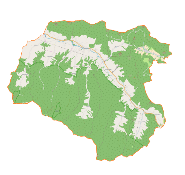 Mapa konturowa gminy Łabowa, u góry nieco na lewo znajduje się punkt z opisem „Maciejowa, cerkiew”