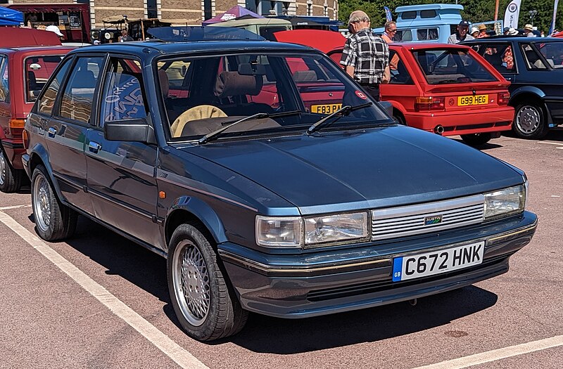 File:1986 Austin Maestro HL.jpg