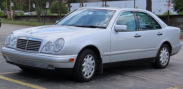 Mercedes-Benz E-Class (W210)