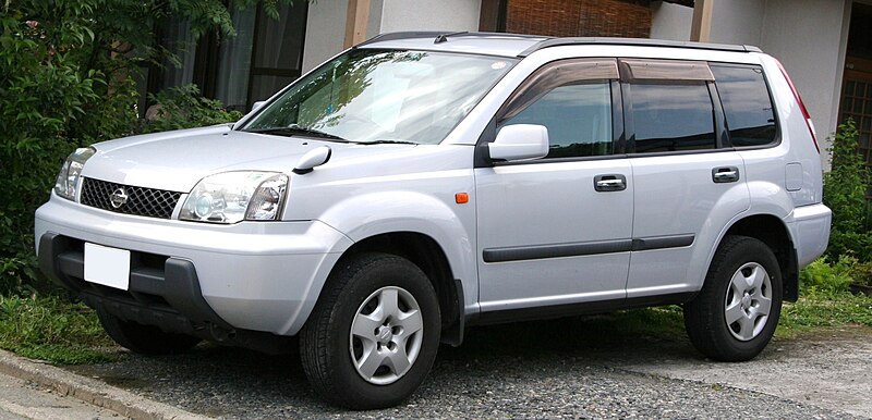 File:2000-2003 NISSAN X-TRAIL.jpg