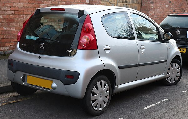 Peugeot 107 (rear)