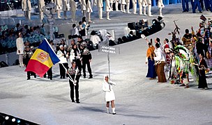 Para atlet dari Andorra di upacara pembukaan Olimpiade Musim Dingin 2010