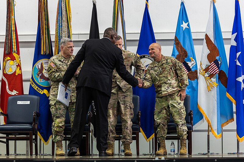 File:2022 USEUCOM Change of Command 220701-Z-JY390-003.jpg