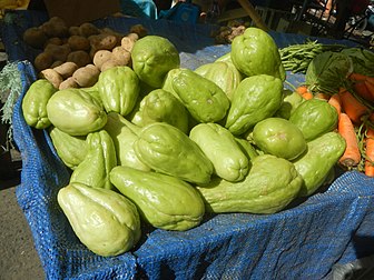 Овощной рынок в провинции Булакан, Филиппины