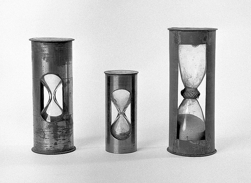 File:3 Hourglasses Wellcome L0011343.jpg