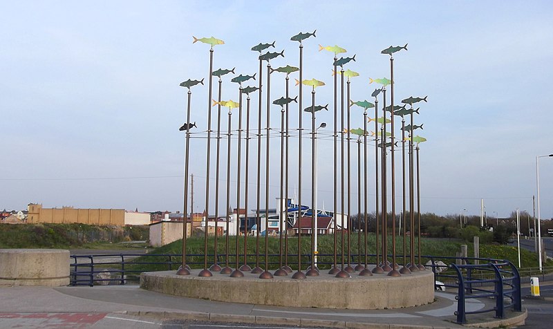 File:Abstract Fish Sculpture, Trans Pennine Trail (TPT) Southport - geograph.org.uk - 2349865.jpg