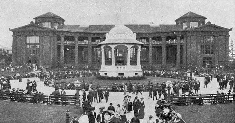 File:Alaska-Yukon-Pacific Exposition, Forestry Building.jpg