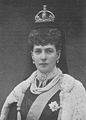 A rainha Alexandra da Dinamarca, consorte de Eduardo VII, foi a única pessoa a usar a Pequena Coroa de Diamantes da Rainha Vitória depois de sua morte.