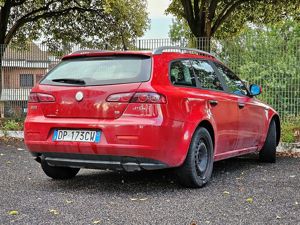 File:Alfa Romeo 159.jpg - Wikipedia