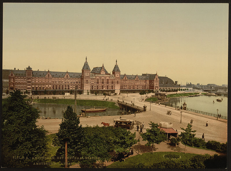 File:Amsterdam Centraal Station.jpg