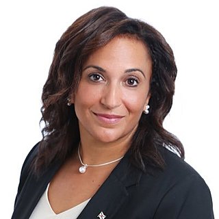 <span class="mw-page-title-main">Angela Simmonds</span> Canadian politician