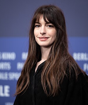 Anne Hathaway: Biografio, Filmaro, Eksteraj ligiloj