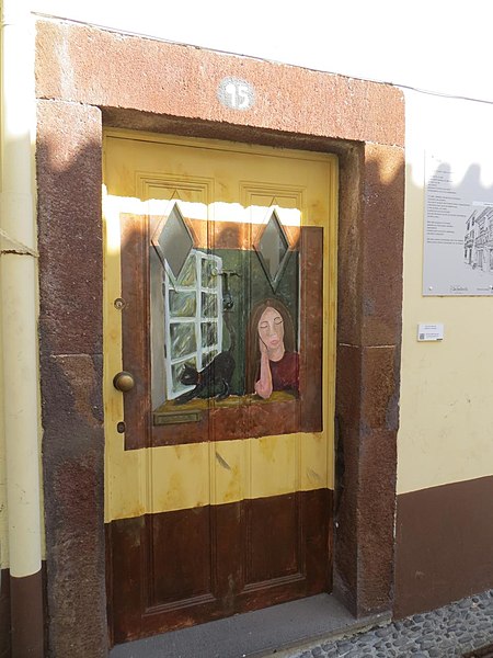 File:ArT of opEN doors project - Funchal, Madeira 2012 (6).jpg