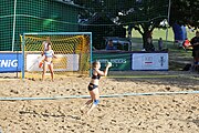 Deutsch: Beachhandball Europameisterschaften 2019 (Beach handball Euro); Tag 4: 5. Juli 2019 – Frauen, Viertelfinale, Niederlande-Griechenland 2:1 (25:12, 18:24, 7:6) English: Beach handball Euro; Day 4: 5 July 2019 – Quarter Final Women – Netherlands-Greece 2:1 (25:12, 18:24, 7:6)