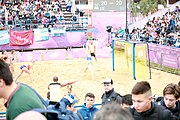 Deutsch: Beachhandball bei den Olympischen Jugendspielen 2018; Tag 6, 12. Oktober 2018; Mädchen, Hauptrundenspiel – Ungarn-Niederlande 2:1 English: Beach handball at the 2018 Summer Youth Olympics at 12 October 2018 – Girls Main Round – Hungary-Netherlands 2:1