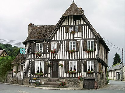 Comment aller à Auberge du Coq-Hardi en transport en commun - A propos de cet endroit