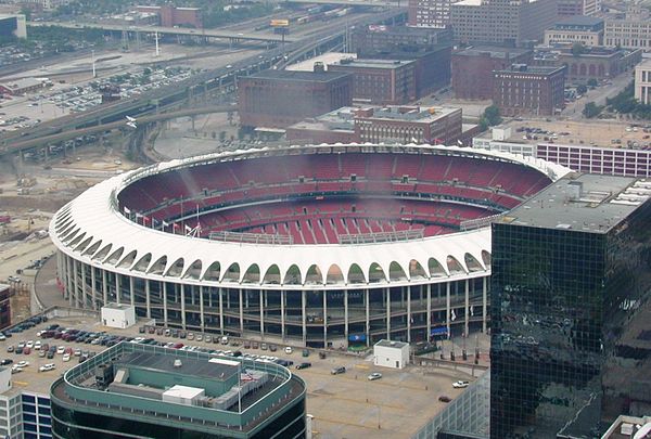 Busch Stadium was Worrell's home ballpark while he was with the Cardinals.