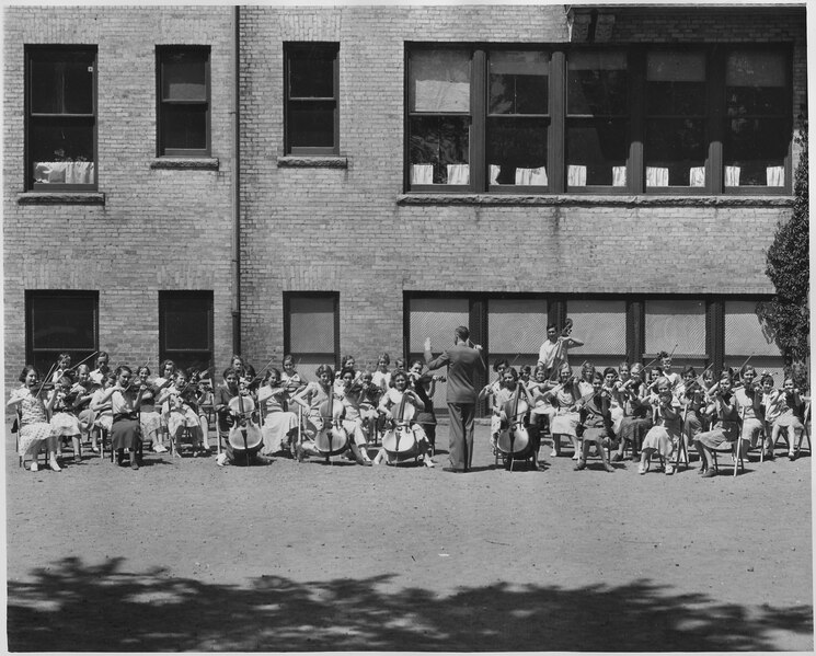 File:CWA, Recreation & Leisure Time, "Orchestral training for grade and high school students." - NARA - 196015.tif