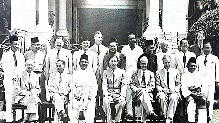 Fail:Cabinet of Malaya, 1955.jpg