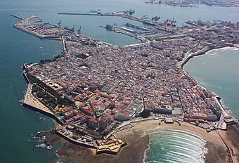 File:Cadiz aerea.jpg (Quelle: Wikimedia)