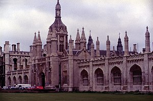 Cambridge-158-Kings College-Front-1985-gje.jpg