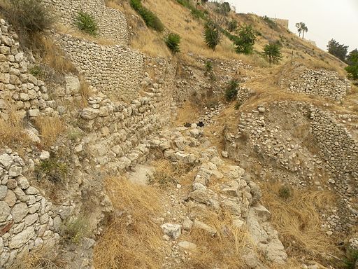 Canaanite and Israelite walls on Jerusalem's eastern hill B (6388977205)