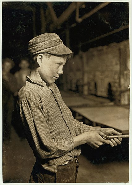File:Carrying-in Boy at the Lehr, (15 years old) Glass Works, Grafton, W. Va. Has worked for several years. Works nine hours. Day shift one week, night shift next week. Gets $1.25 per day. LOC cph.3a20276.jpg