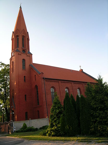 File:Cekcyn church2.JPG