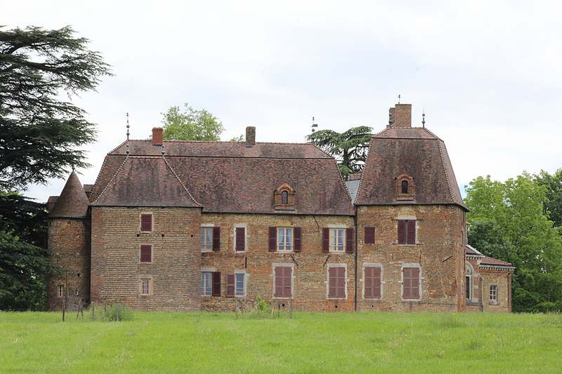 File:Château Longes Sulignat 11.jpg