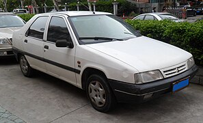 דגם "Citroën Fukang" בתצורה 4 דלתות סדאן (בסין)