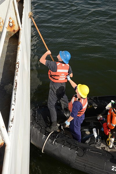 File:Coast Guard Cutter Gallatin's final patrol 131210-G-VH840-103.jpg