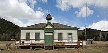 The Como School is listed on the National Register of Historic Places. Como School.JPG