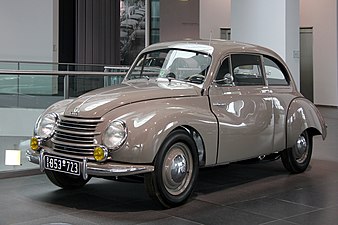 DKW F89 (museum mobile 2013-09-03).JPG