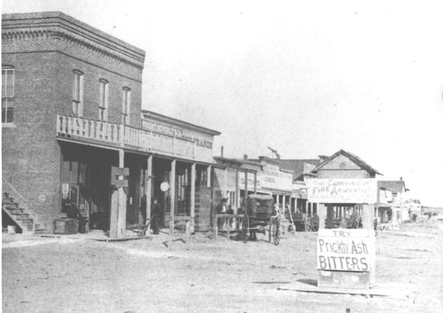 File:Dodge City, Kansas in 1878.jpg - Wikimedia Commons