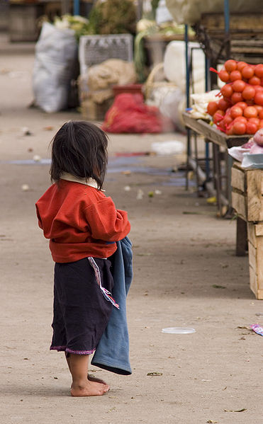 File:Ecuadorian Girl.jpg