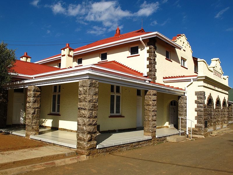 File:Edenburg Stadsaal-01.jpg