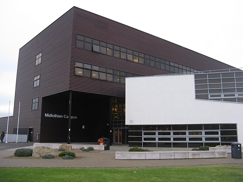 File:Edinburgh College, Midlothian Campus (geograph 5256553).jpg