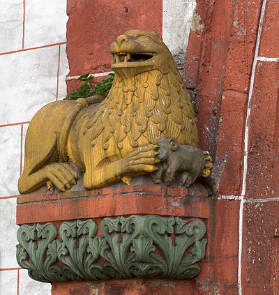 Late Romanesque carving of a lion on the Iron Gate (c. 1240) Eisenturm2.jpg