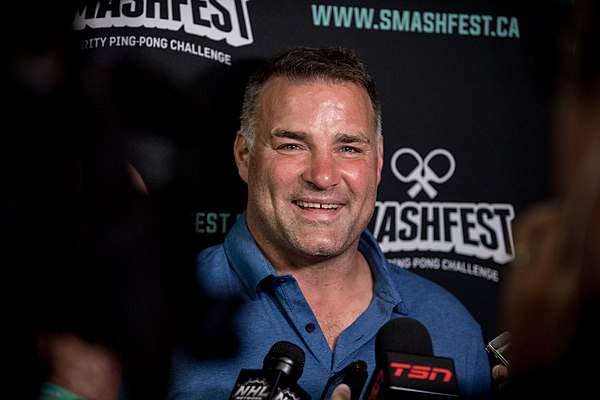 Lindros in 2016