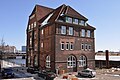 Deutsch: Ehemaliges Zollgebäude Ericus 1 in Hamburg-HafenCity. This is a photograph of an architectural monument. It is on the list of cultural monuments of Hamburg, no. 968.